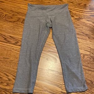 Lululemon Heather Gray Size 6 Wonder Unders